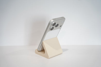 Basic Phone Stand - The Wave