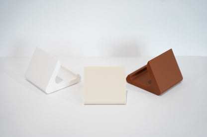 Basic Phone Stand - The Wave