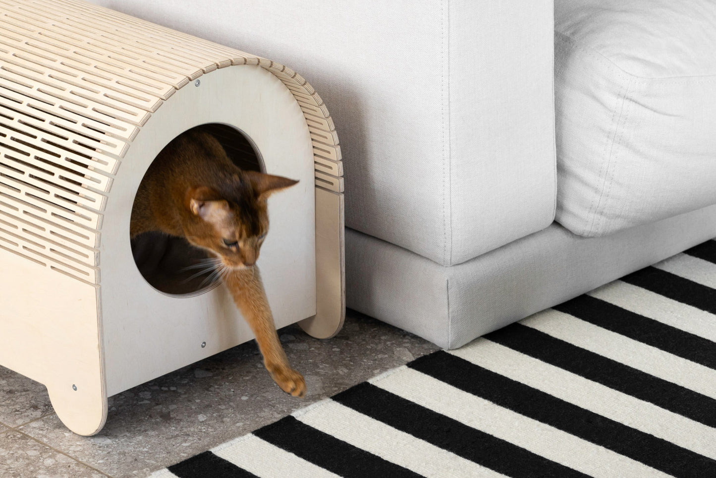 A cozy house for your pet. Cats Dogs Condo & Bed & House